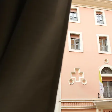 Casa Luna - Accomodation In Santa Maria Maggiore Rome Exterior photo